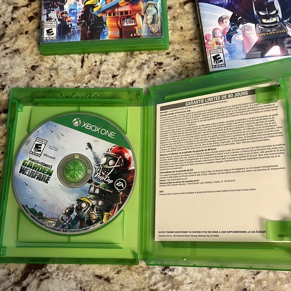 Assorted xbox one games. - Picture 8 of 8